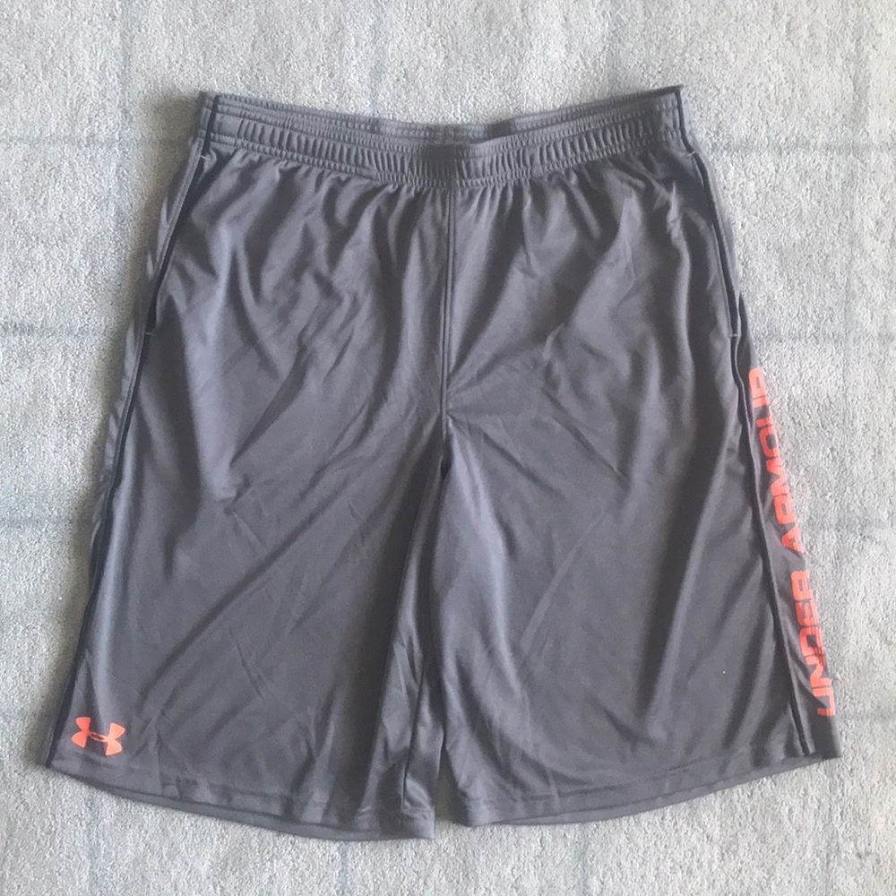 Under Armour Youth gray/ orange Shorts